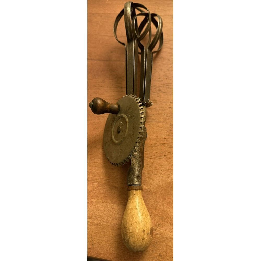 A&J  Egg Beater Mixer, Patent‎ October 9, 1923 USA Vintage